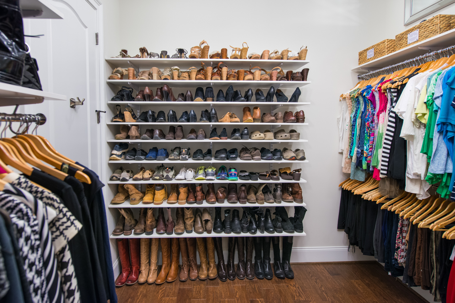 freedomRail white shoe shelves