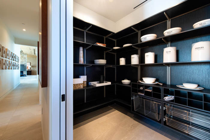 freedomRail walk-in pantry in midnight live